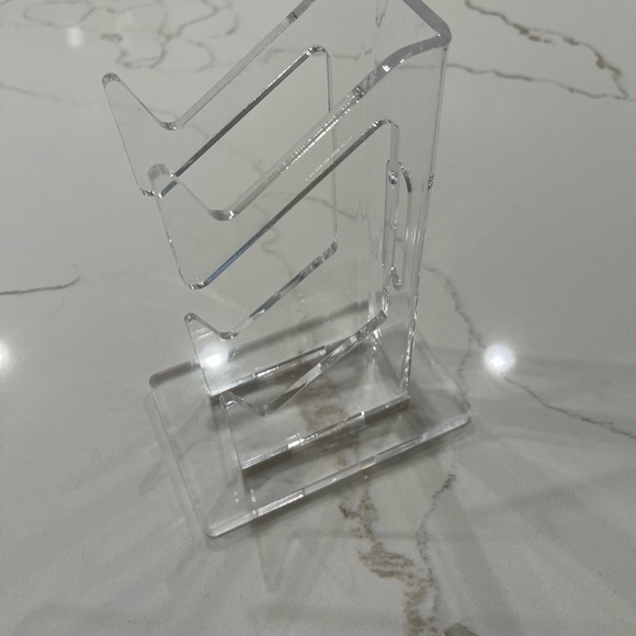 OAPRIRE Clear Acrylic Dual Controller Holder - Picture 3 of 4